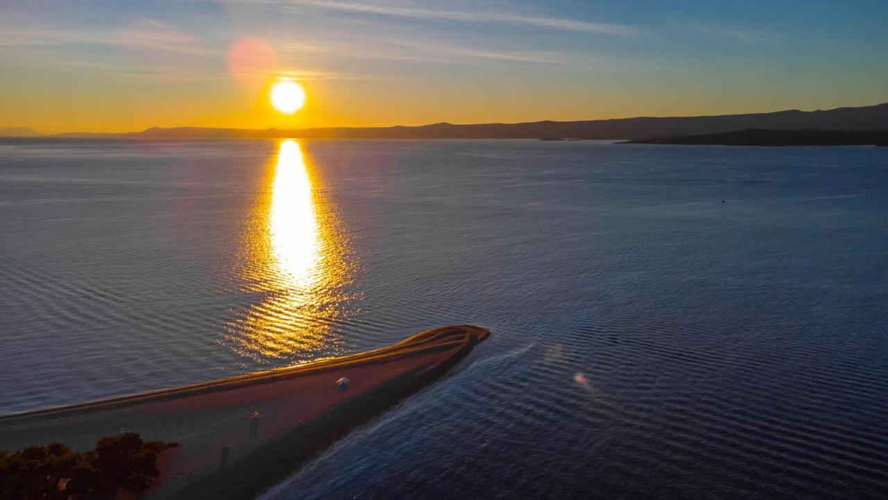 Zlatni Rat Beach Resort Bol Bagian luar foto