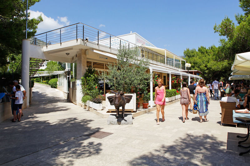 Zlatni Rat Beach Resort Bol Bagian luar foto